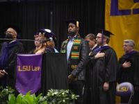 LawGrad2022-078
