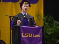 LawGrad2022-081