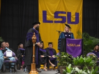 LawGrad2022-095