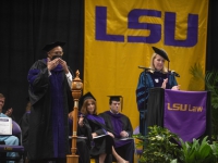 LawGrad2022-096