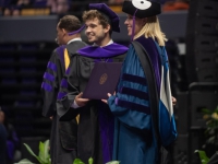 LawGrad2022-164