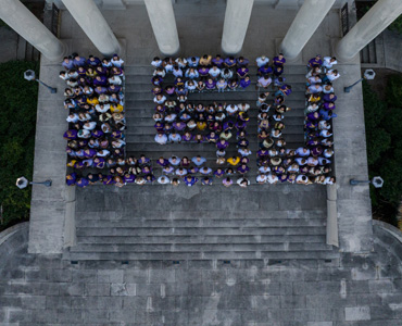 Drone Photo of LSU Law 1L Students on Front Steps